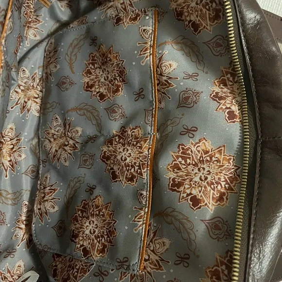 HOBO International– Beckon Leather Shoulder Bag Expresso - Dark brown - Picture 7 of 16